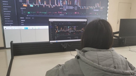 新職業(yè)·新觀(guān)察｜聽(tīng)風(fēng)測光算用量——探訪(fǎng)電力交易員