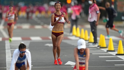 她們，是媽媽?zhuān)彩琴悎?chǎng)上的王者！