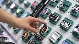 我國萬(wàn)億元電子信息產(chǎn)業(yè)挑戰中迎新機