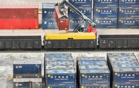 “出?？?rdquo;通到“家門(mén)口”——山東依托內陸港助力外向型經(jīng)濟發(fā)展