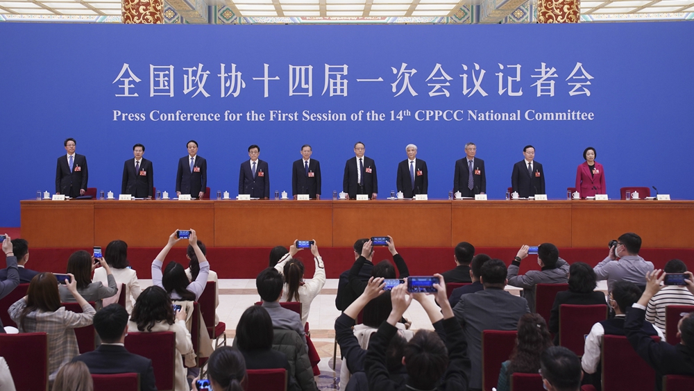 民主黨派中央和全國工商聯(lián)領(lǐng)導人記者會(huì )