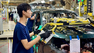 三秦弄潮向“新”“綠”——陜西加快構建現代化產(chǎn)業(yè)體系觀(guān)察