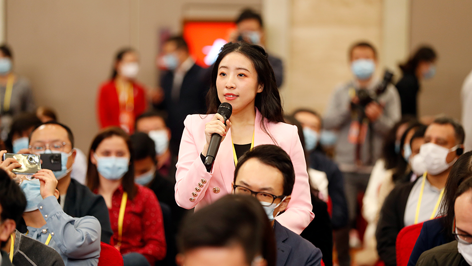 香港大公文匯傳媒集團、大公報香港文匯報記者提問(wèn)