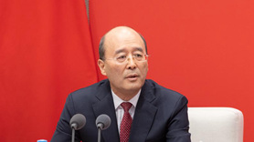 中國記協(xié)黨組書(shū)記劉思揚主持發(fā)布會(huì )