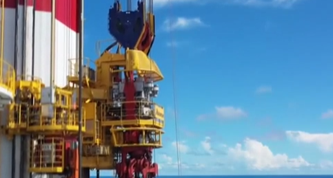 “深藍探索”智能鉆井平臺成功開(kāi)鉆