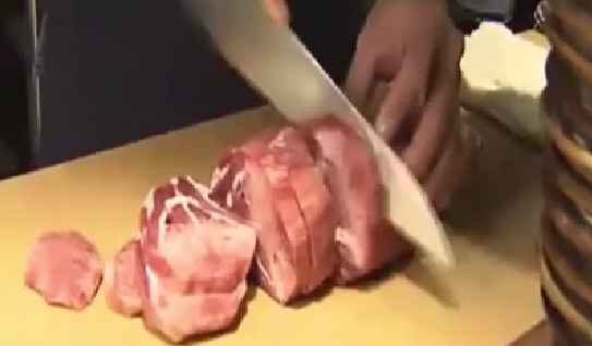 無(wú)奈！價(jià)格飛漲 日本牛肉供應緊缺沖擊餐飲業(yè)