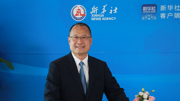 僑商在博鰲談自貿港丨蔡冠深：瓊港加強高端旅游消費合作可以實(shí)現“雙贏(yíng)”