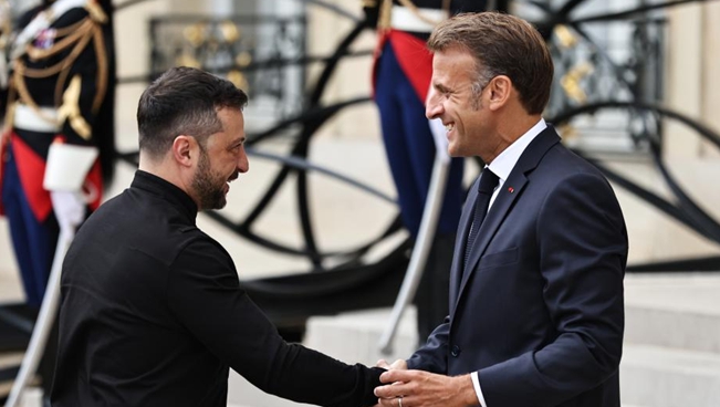馬克龍：26國將“在?；鸹蚝推絽f(xié)議框架下”向烏克蘭部署軍隊