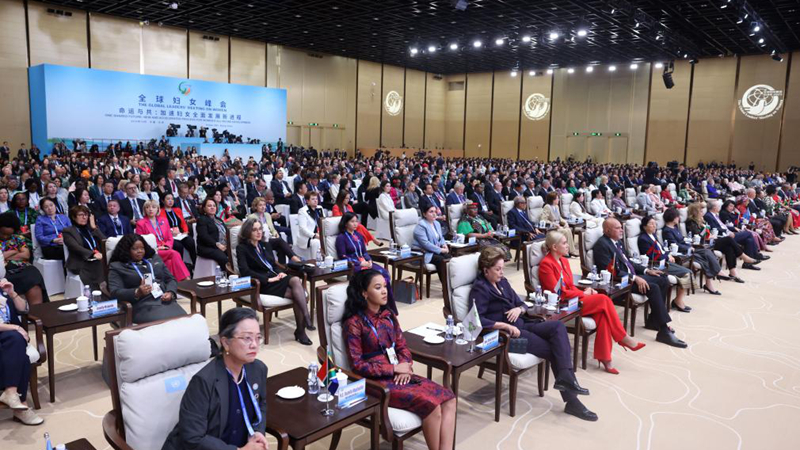 我在現場(chǎng)·光影流年丨跨越三十年，親歷兩屆婦女盛會(huì )